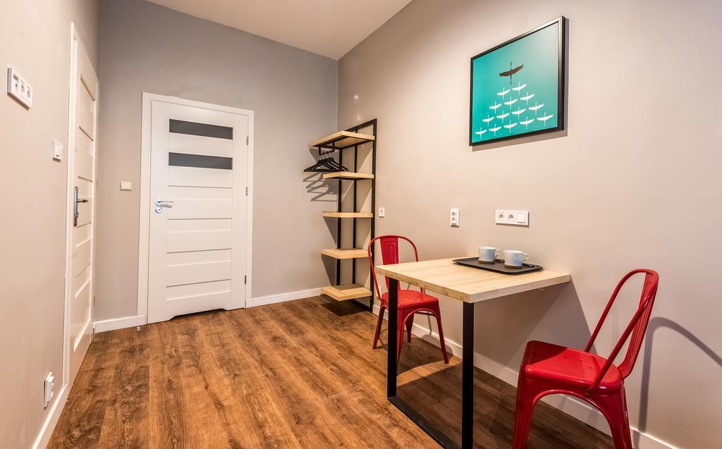 Flaminio Smart Sleep Aparthotel Krakow Ngoại thất bức ảnh